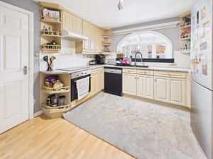 Photo 12- click for photo gallery